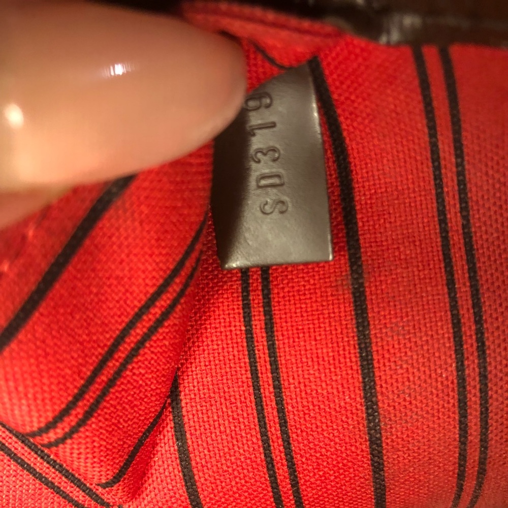 Louis Vuitton Neverfull Bag MM Damier Ebene Purse - Picture 8 of 8